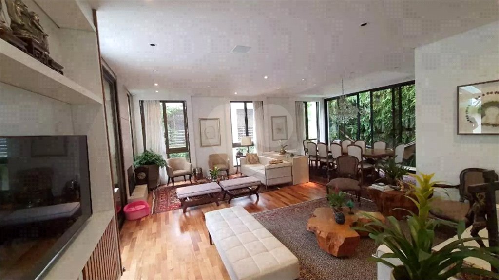 Casa à venda com 3 suítes no condomínio Metropolitan, São Paulo - SP