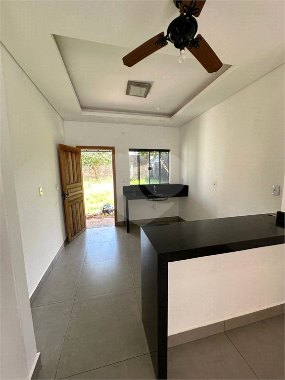 Casa para alugar com 2 quartos, sendo 1 suíte, em Parque dos Ipês III, Ponta Porã, MS