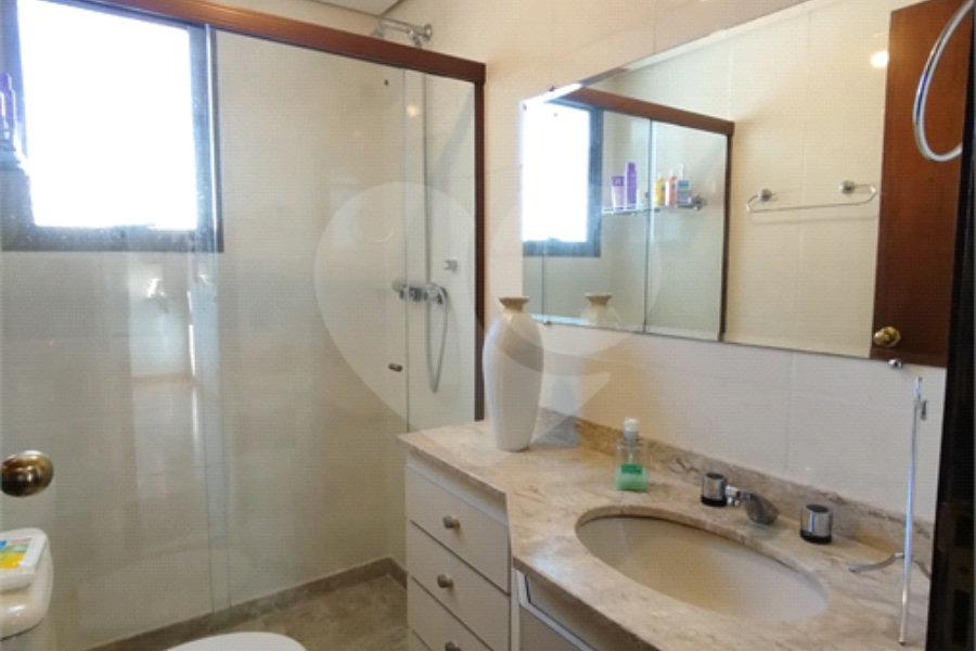 Apartamento para alugar com 3 quartos, sendo 1 suíte, em Morumbi, São Paulo, SP