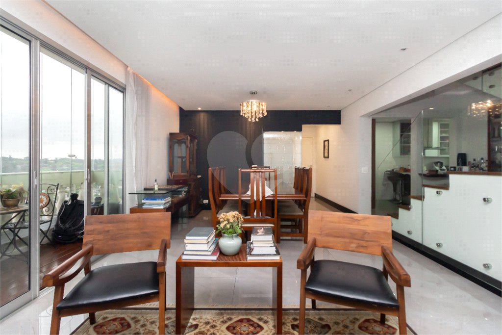 Apartamento à venda com 2 quartos, sendo 1 suíte, em Campo Belo, São Paulo, SP