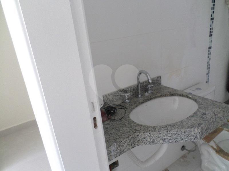 Casa à venda com 2 quartos no condomínio Maracujas, São Paulo - SP