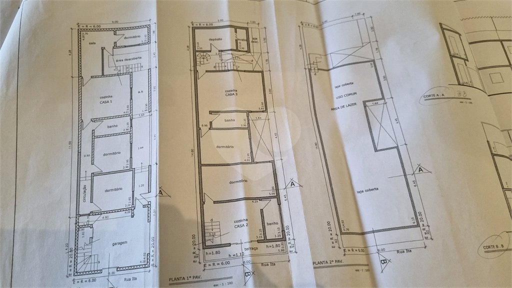 Sobrado à venda com 5 quartos em Vila Santos, São Paulo, SP