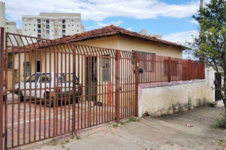 Casa à venda com 3 quartos em Jardim Agarussi, Itu, SP