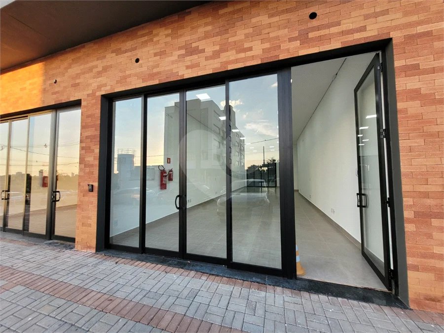 Sala Comercial de 96m2 para Locação Em frente à Prefeitura | Indaiatuba/SP