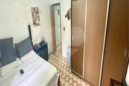 Sobrado à venda com 3 quartos em Água Fria, São Paulo, SP
