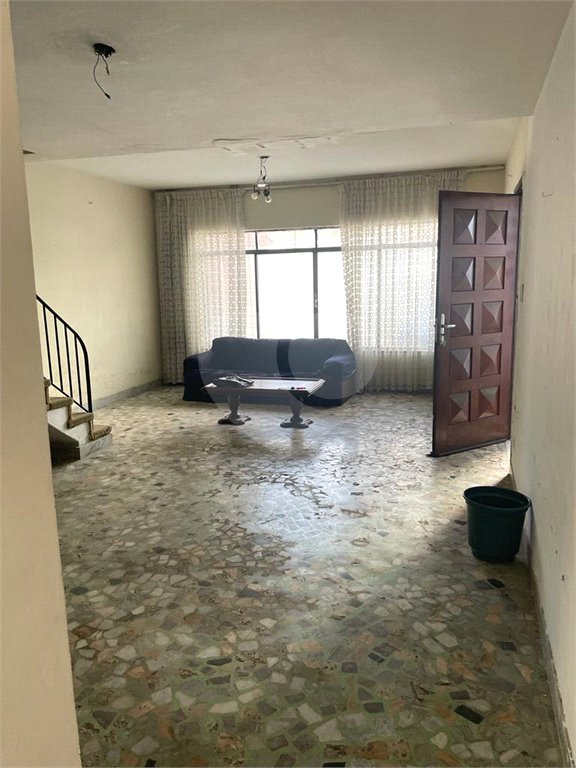 Sobrado à venda com 3 quartos em Vila Olímpia, São Paulo, SP