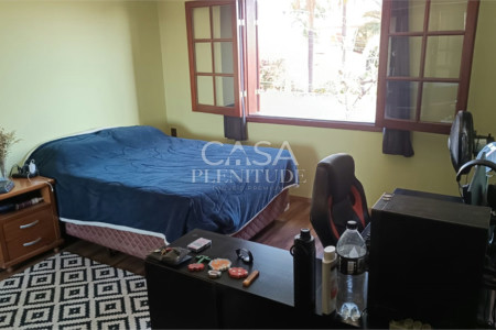 Casa à venda com 3 quartos, sendo 1 suíte,  em Jardim Americano, Sorocaba, SP