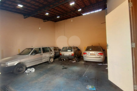 Casa à venda com 2 quartos no Centro, Itapetininga, SP