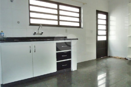 Sobrado à venda com 3 quartos em Vila Gustavo, São Paulo, SP