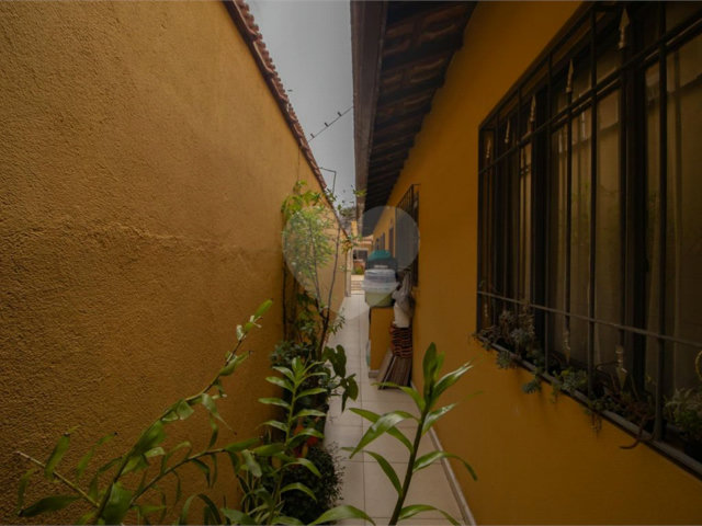 Casa à venda com 3 quartos, sendo 1 suíte,  em Vila Mazzei, São Paulo, SP