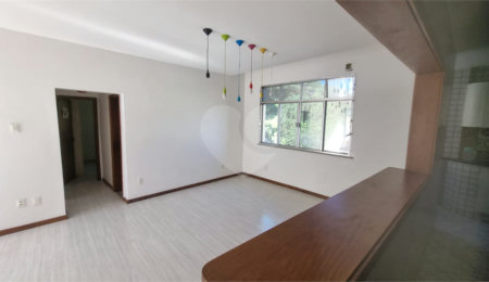 Casa de Vila à venda com 3 quartos, sendo 2 suítes, em Tijuca, Rio de Janeiro, RJ