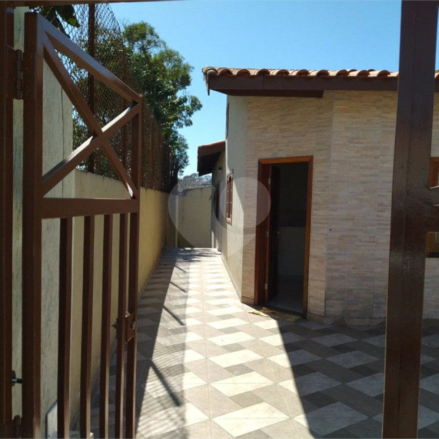 Casa Térrea à venda com 3 quartos, sendo 1 suíte, em Jardim das Cerejeiras, Atibaia, SP