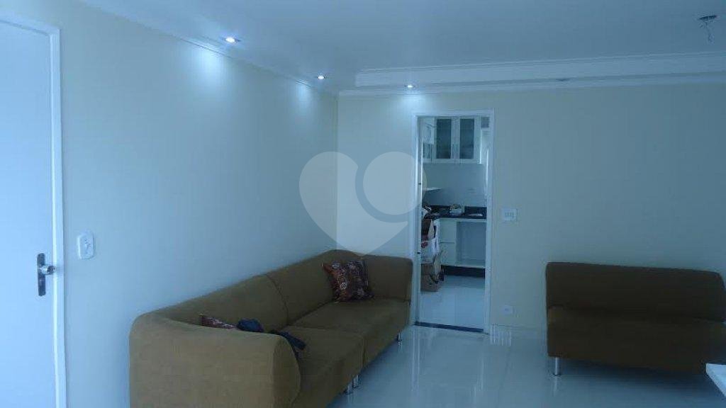 Apartamento à venda com 3 quartos, sendo 1 suíte, em Jardim das Laranjeiras, São Paulo, SP