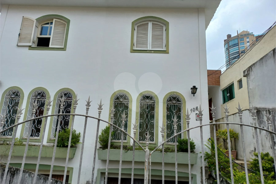 Sobrado à venda com 3 quartos em Santana, São Paulo, SP
