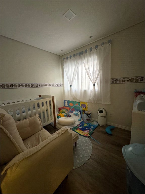 Apartamento à venda com 2 quartos, sendo 1 suíte,  em Jardim Flor da Montanha, Guarulhos, SP
