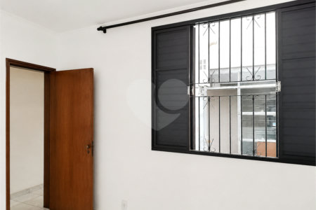 Casa à venda com 2 quartos, sendo 1 suíte, em Vila Santa Rita, Sorocaba, SP