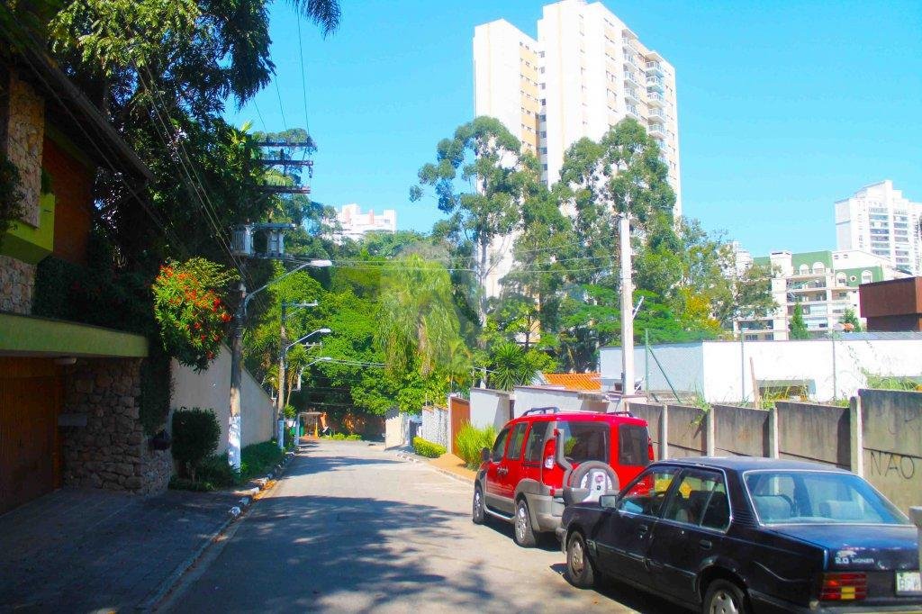 Terreno à venda em Alto da Boa Vista, São Paulo, SP