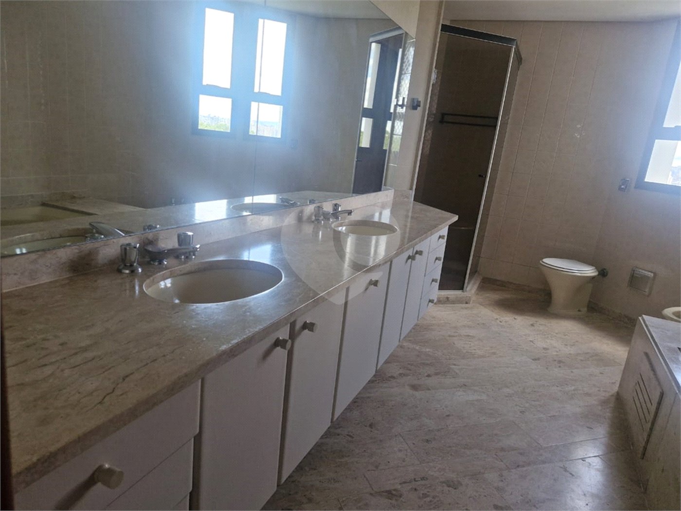 Apartamento para alugar com 4 suítes em Santo Amaro, São Paulo, SP