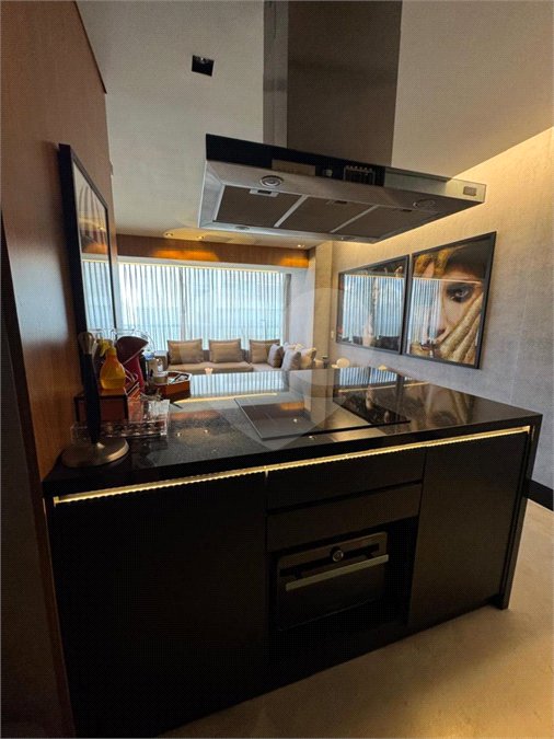 Apartamento à venda com 3 quartos, sendo 2 suítes,  em Brooklin Paulista, São Paulo, SP