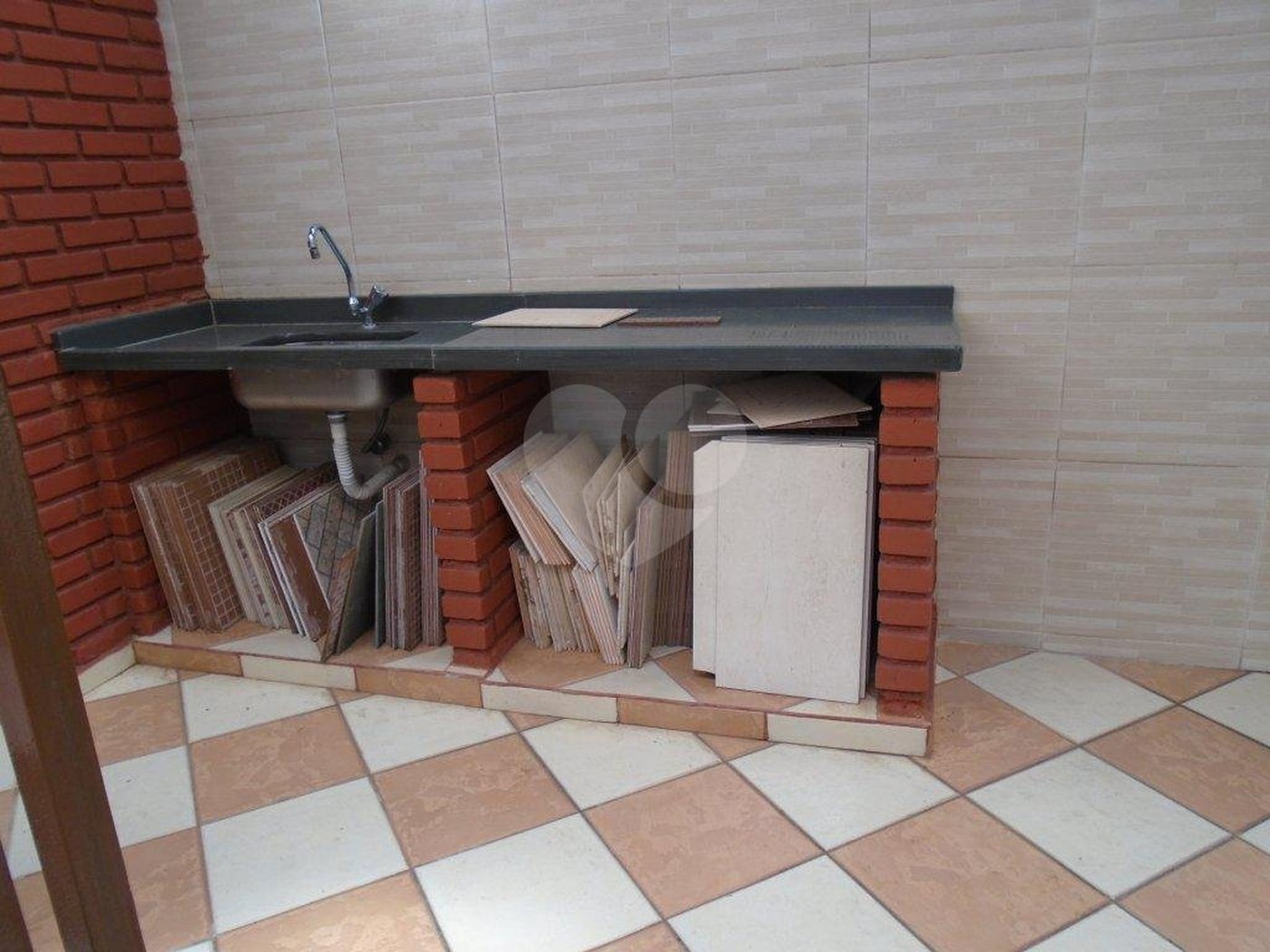 Sobrado à venda com 3 quartos, sendo 1 suíte, em Parada Inglesa, São Paulo, SP