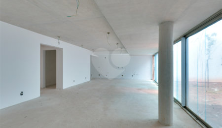 Casa à venda com 3 suítes no condomínio Residencial Heron 140, São Paulo - SP