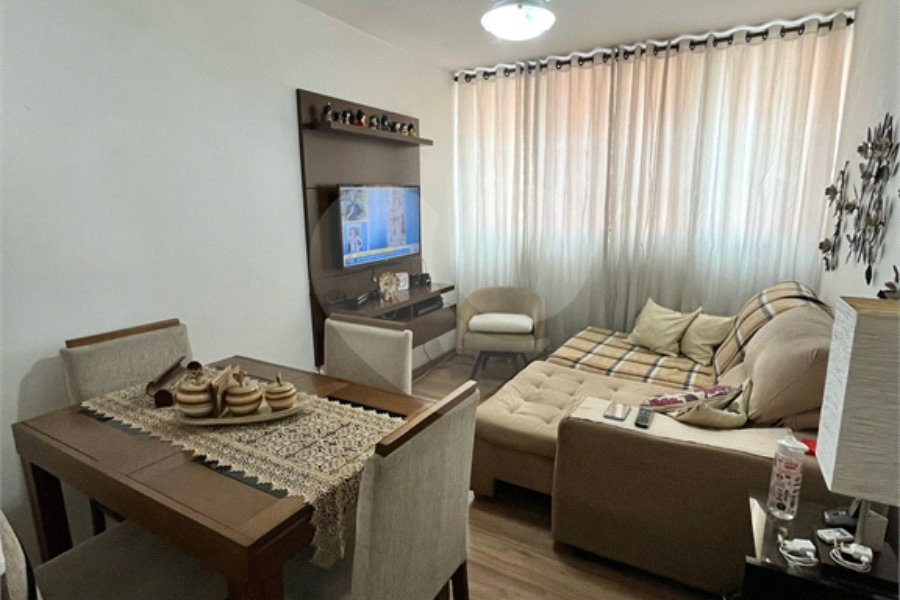Apartamento à venda com 2 quartos em Santana, São Paulo, SP