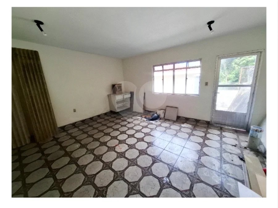 Sobrado à venda com 4 quartos, sendo 1 suíte, em Jardim Bonfiglioli, São Paulo, SP