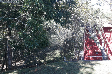 Sítio à venda com 9 quartos, sendo 7 suítes, no Centro, Monteiro Lobato, SP