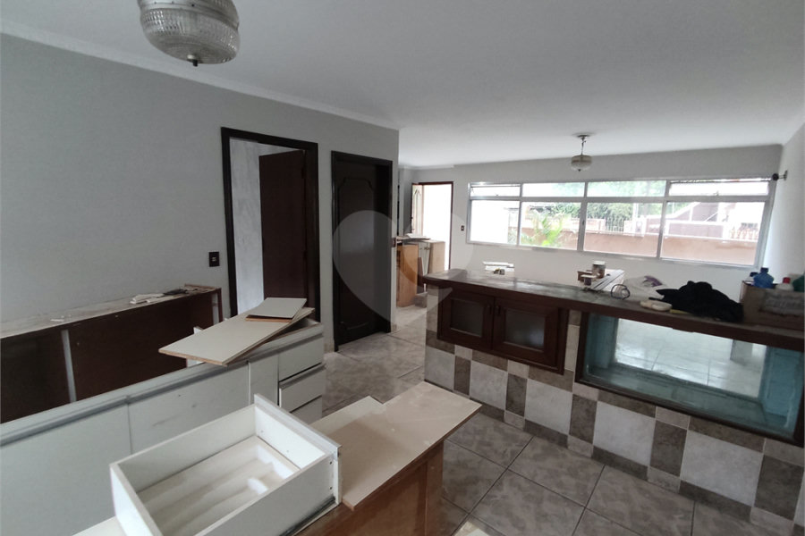 Casa à venda ou para alugar com 3 suítes em Santana, São Paulo, SP
