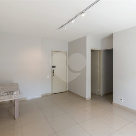 Apartamento à venda com 2 quartos, sendo 1 suíte,  em Tijuca, Rio de Janeiro, RJ