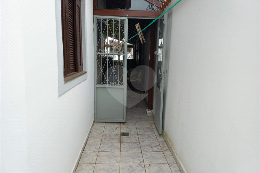 Sobrado à venda ou para alugar com 4 quartos, sendo 1 suíte,  em Barro Branco (zona Norte), São Paulo, SP