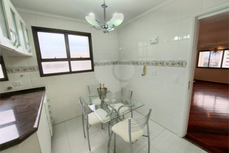 Apartamento à venda com 3 quartos, sendo 1 suíte, em Sumaré, São Paulo, SP