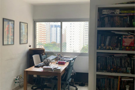 Apartamento à venda com 2 quartos, sendo 1 suíte,  em Indianópolis, São Paulo, SP