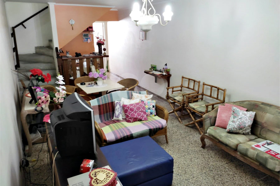 Sobrado à venda com 2 suítes em Tremembé, São Paulo, SP
