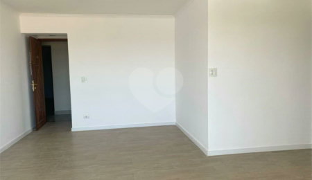 Apartamento à venda com 2 quartos em Vila Alexandria, São Paulo, SP