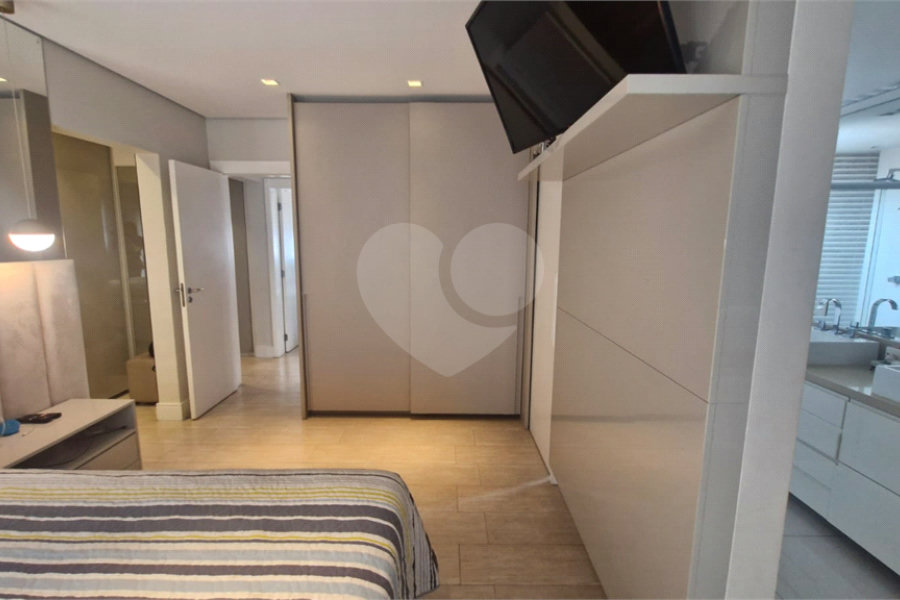 Apartamento à venda com 3 suítes em Santana, São Paulo, SP