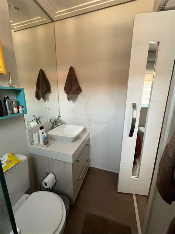 Casa à venda com 3 quartos, sendo 1 suíte, no condomínio Vila Siqueira, São Paulo - SP