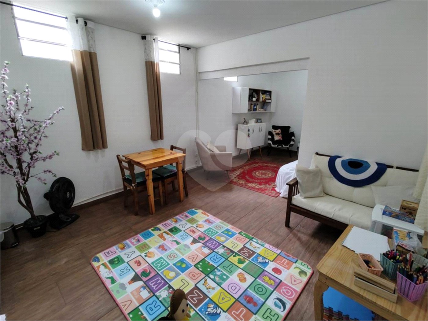 Casa à venda com 4 quartos, sendo 1 suíte, em Vila Mazzei, São Paulo, SP