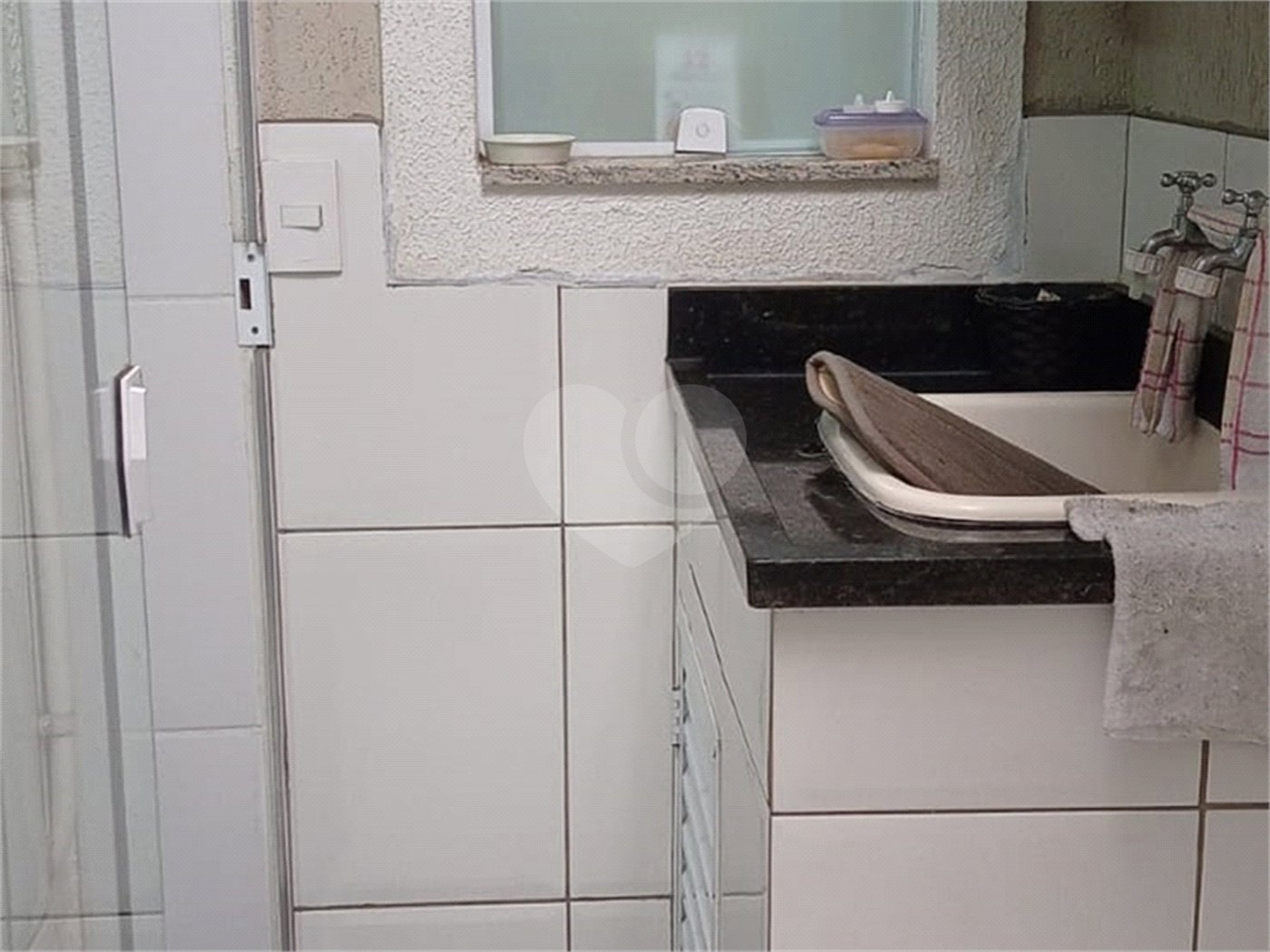 Casa à venda com 2 suítes no condomínio Residencial Pavoni I, São Paulo - SP