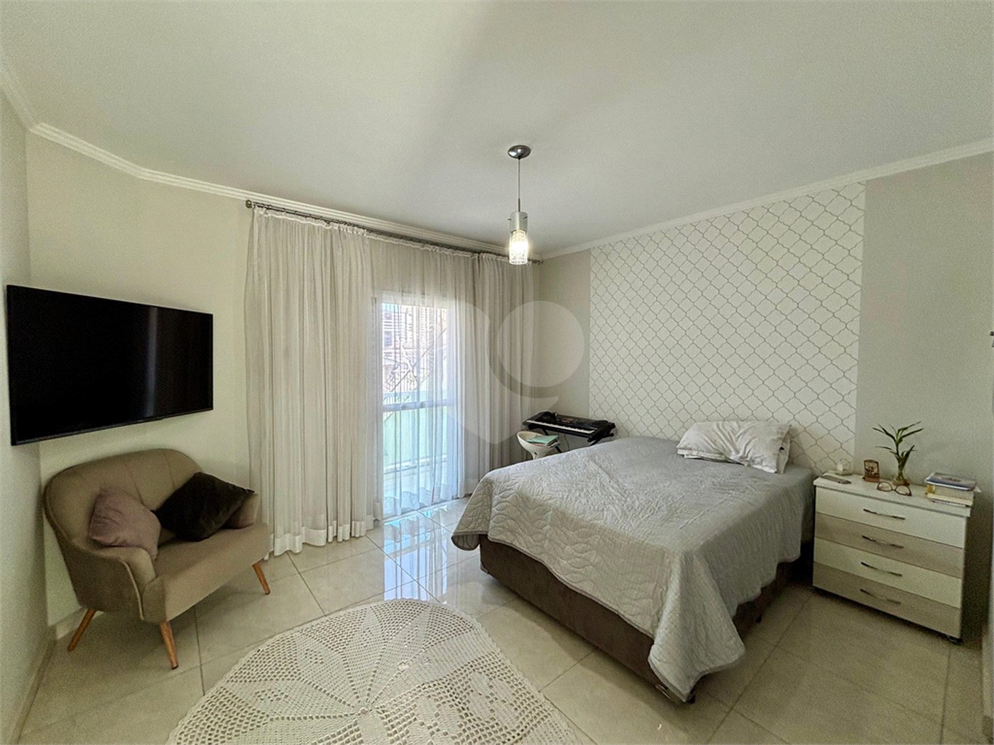 Casa à venda ou para alugar com 6 quartos, sendo 1 suíte, em Residencial/Comercial, Guarulhos, SP