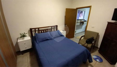 Casa à venda com 3 quartos em Jardim São Jorge, São Paulo, SP