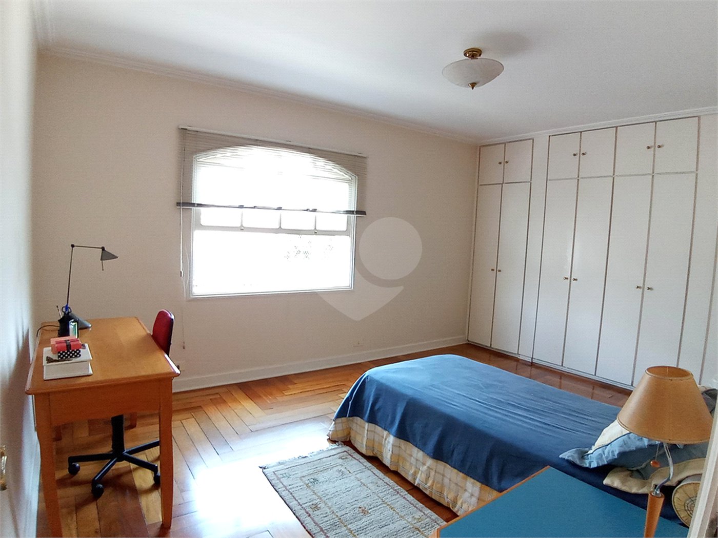 Sobrado à venda com 5 quartos, sendo 3 suítes,  em Jardim São Bento, São Paulo, SP
