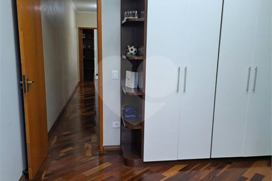 Sobrado à venda com 3 quartos em Tremembé, São Paulo, SP