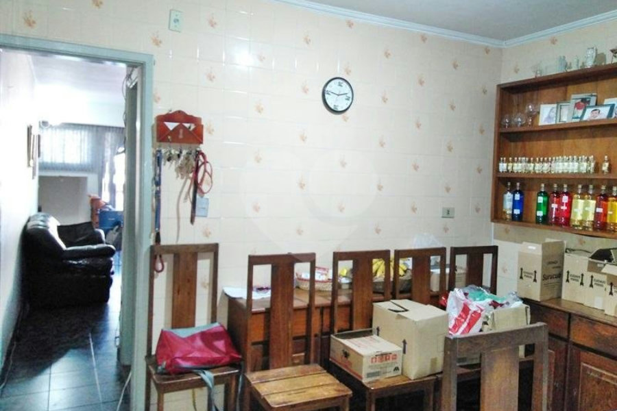 Sobrado à venda com 3 quartos em Jardim Peri, São Paulo, SP