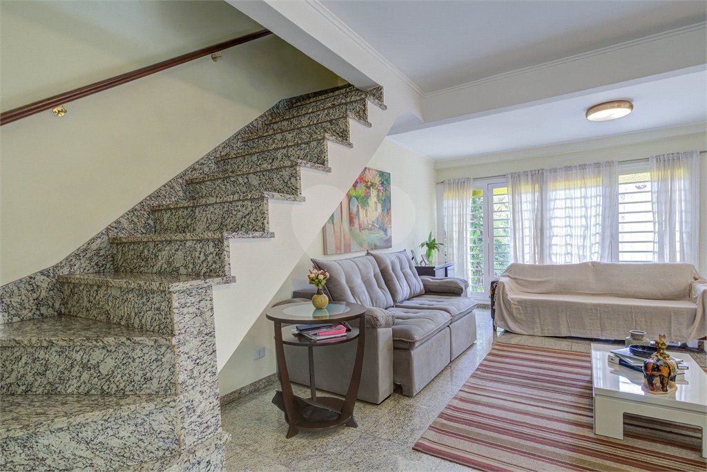 Casa de Vila à venda com 3 quartos, sendo 1 suíte, em Brooklin, São Paulo, SP