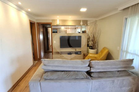 Apartamento à venda com 3 suítes em Jardim Marajoara, São Paulo, SP