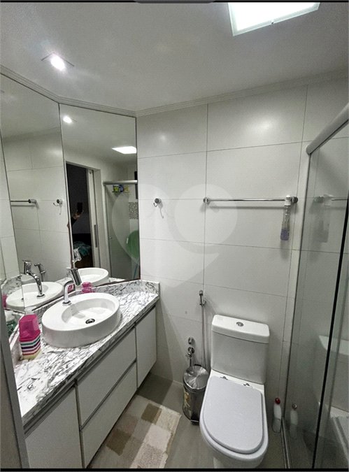 Apartamento à venda com 3 quartos, sendo 1 suíte, em Jardim Luanda, São Paulo, SP