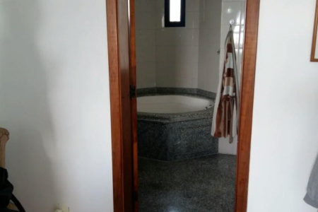 Apartamento à venda com 3 quartos, sendo 2 suítes,  em Jardim Parque Morumbi, São Paulo, SP