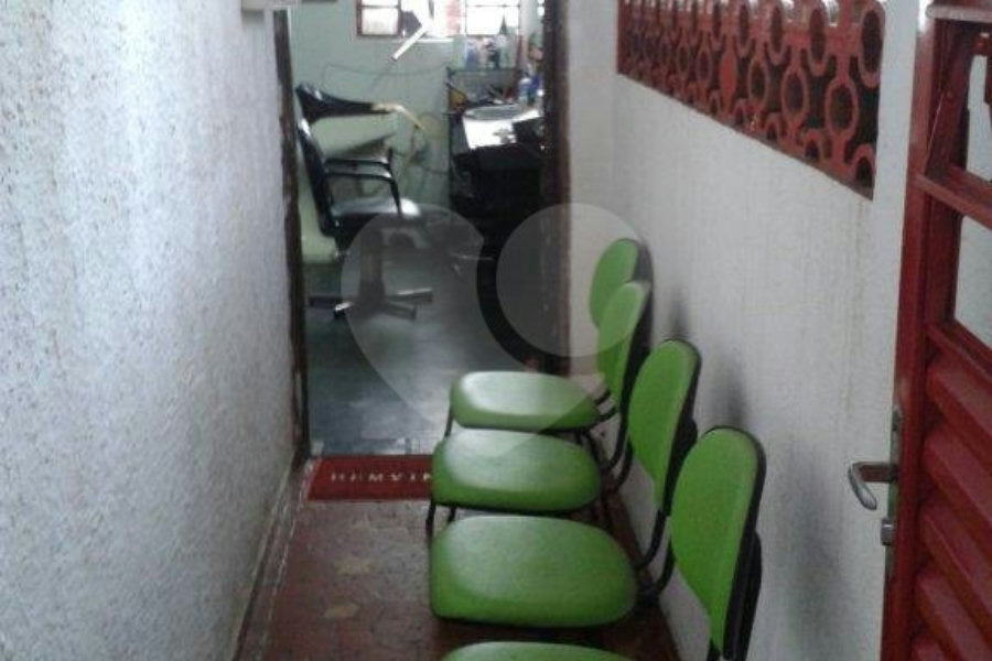 Casa Térrea à venda com 4 quartos, sendo 1 suíte, em Santana, São Paulo, SP