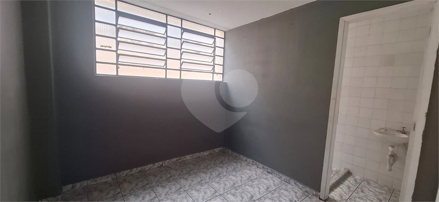 Casa à venda com 4 quartos, sendo 3 suítes, no Brasilândia, São Paulo, SP